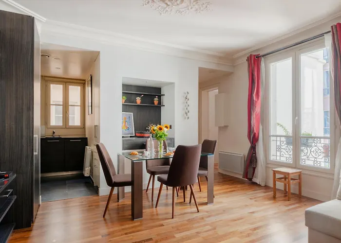 Paris Blomet Design Residence